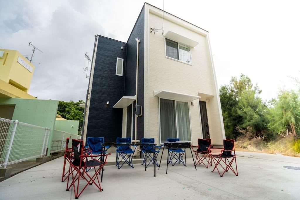 Coral Apartment Onna Exterior photo
